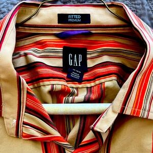 Gap premium fitted striped shirt